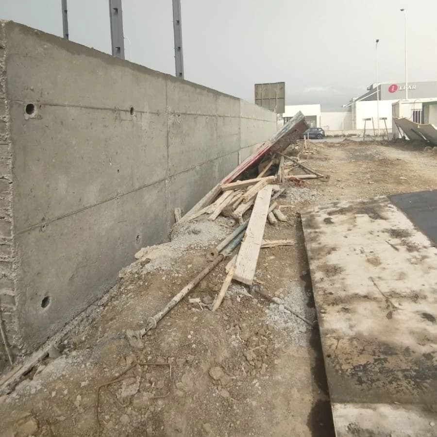 Construction d'un mur de soutènement- 