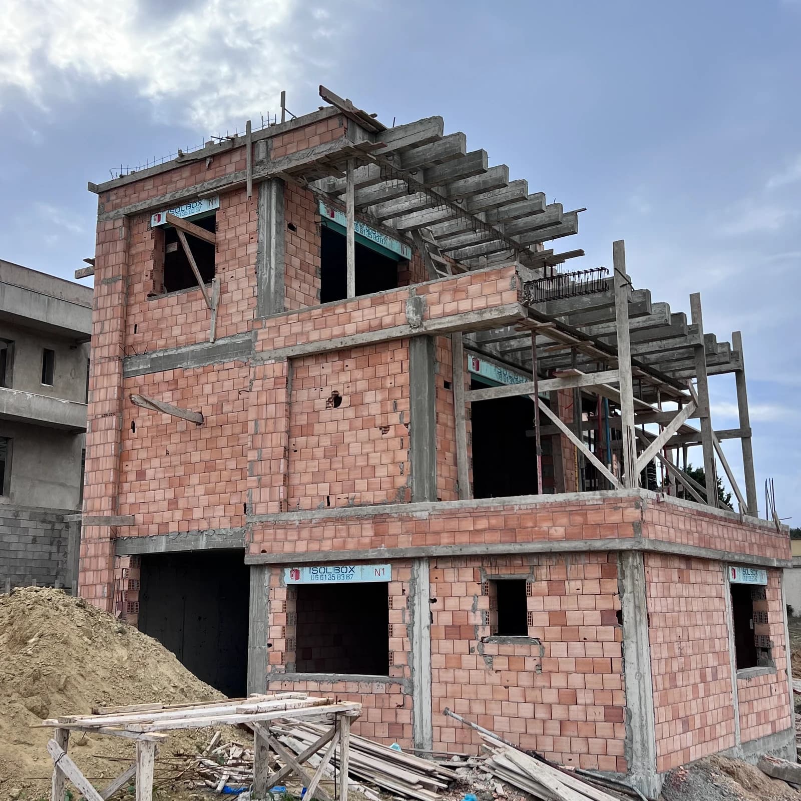 Construction d'une villa — photo 2/5
