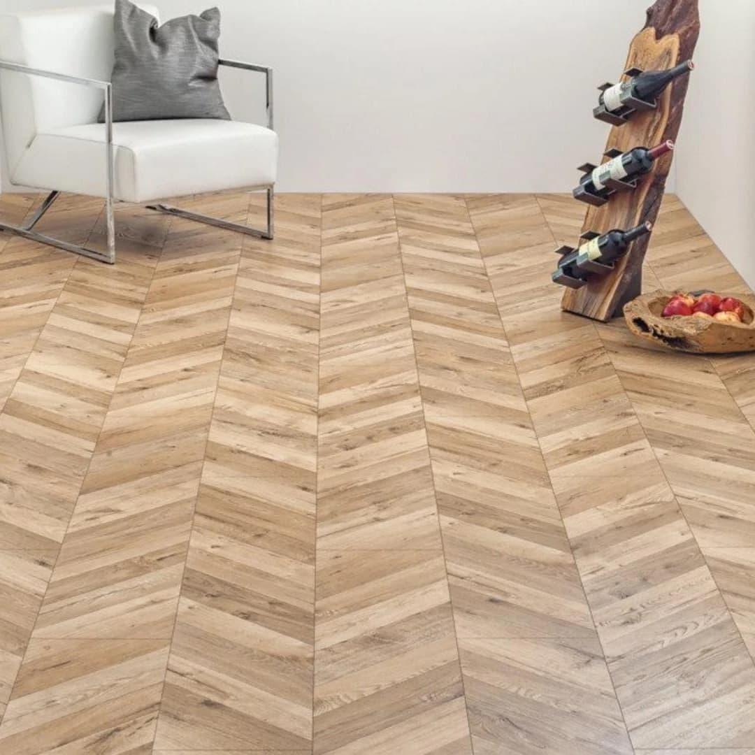 Parquet Stratifié Kaindl HERRINGBONE — image 2/6