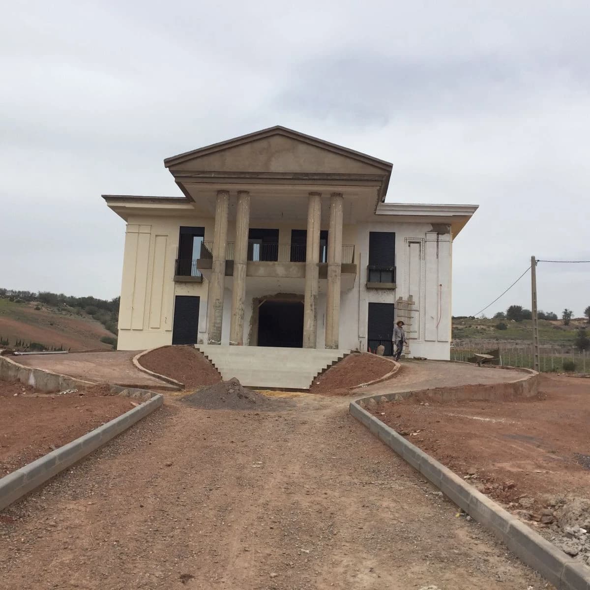 Villa de luxe Greco romaine  Benslimane
