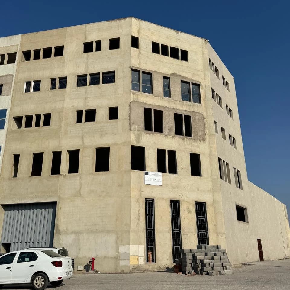 Administration en R+4 — photo 2/3