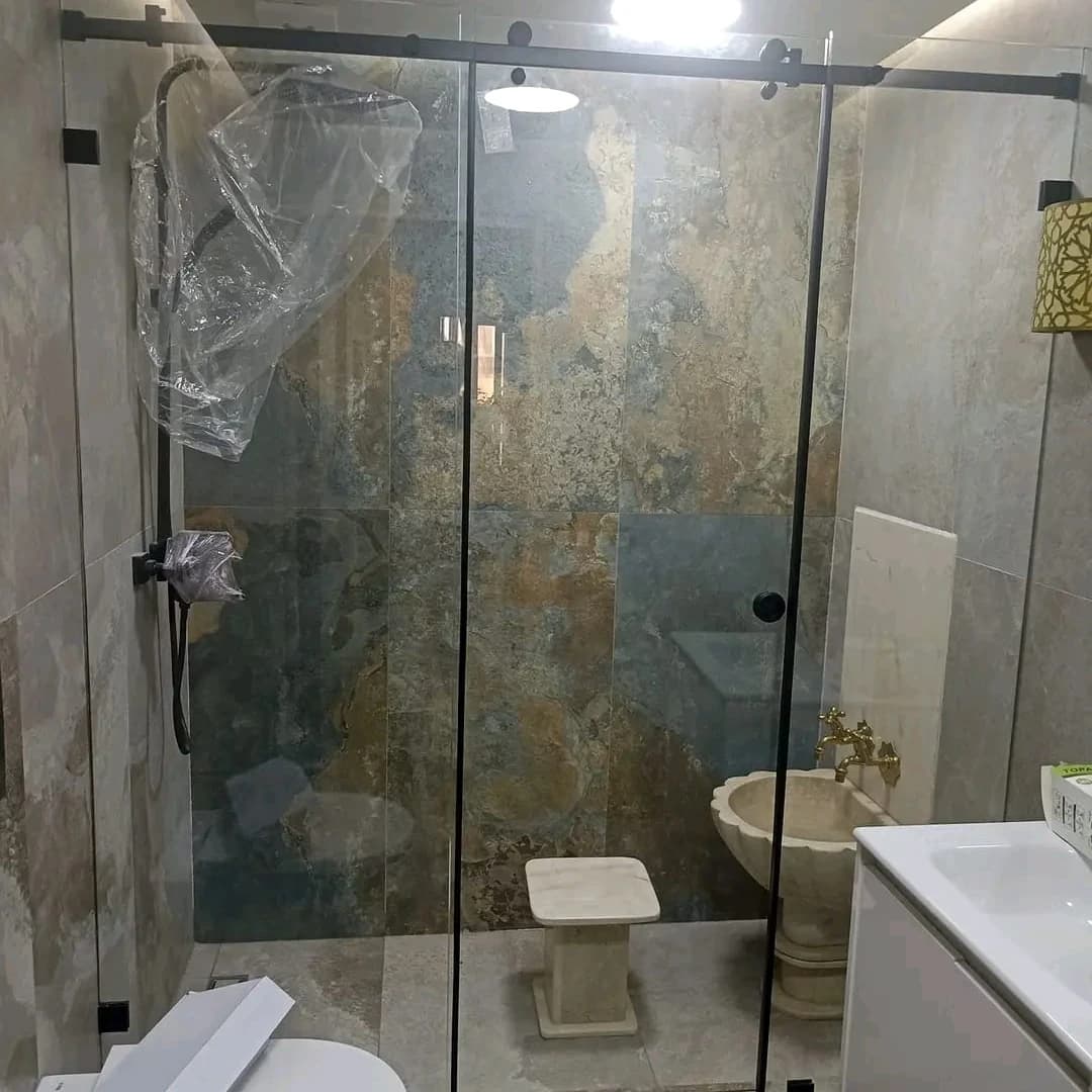 حمامات بزجاج عصرية — photo 2/6