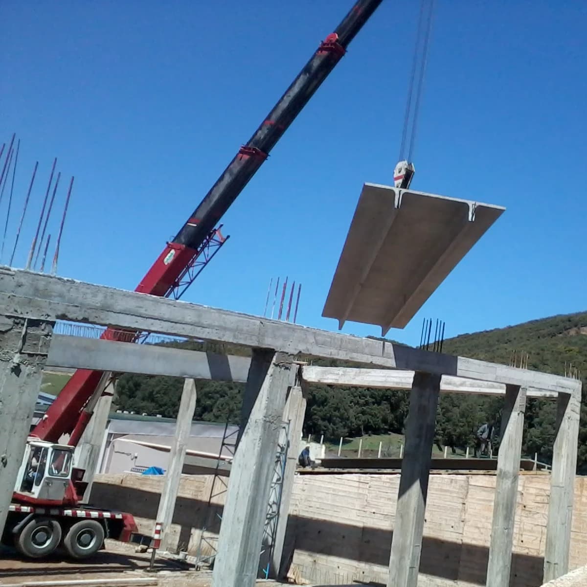 Usine ain ifrane — photo 3/3