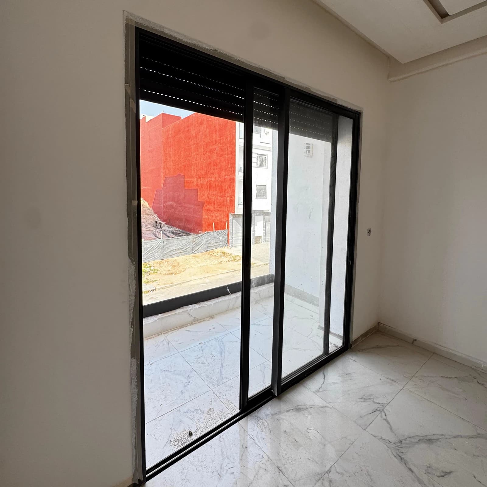 Batiment R+3 — photo 3/4