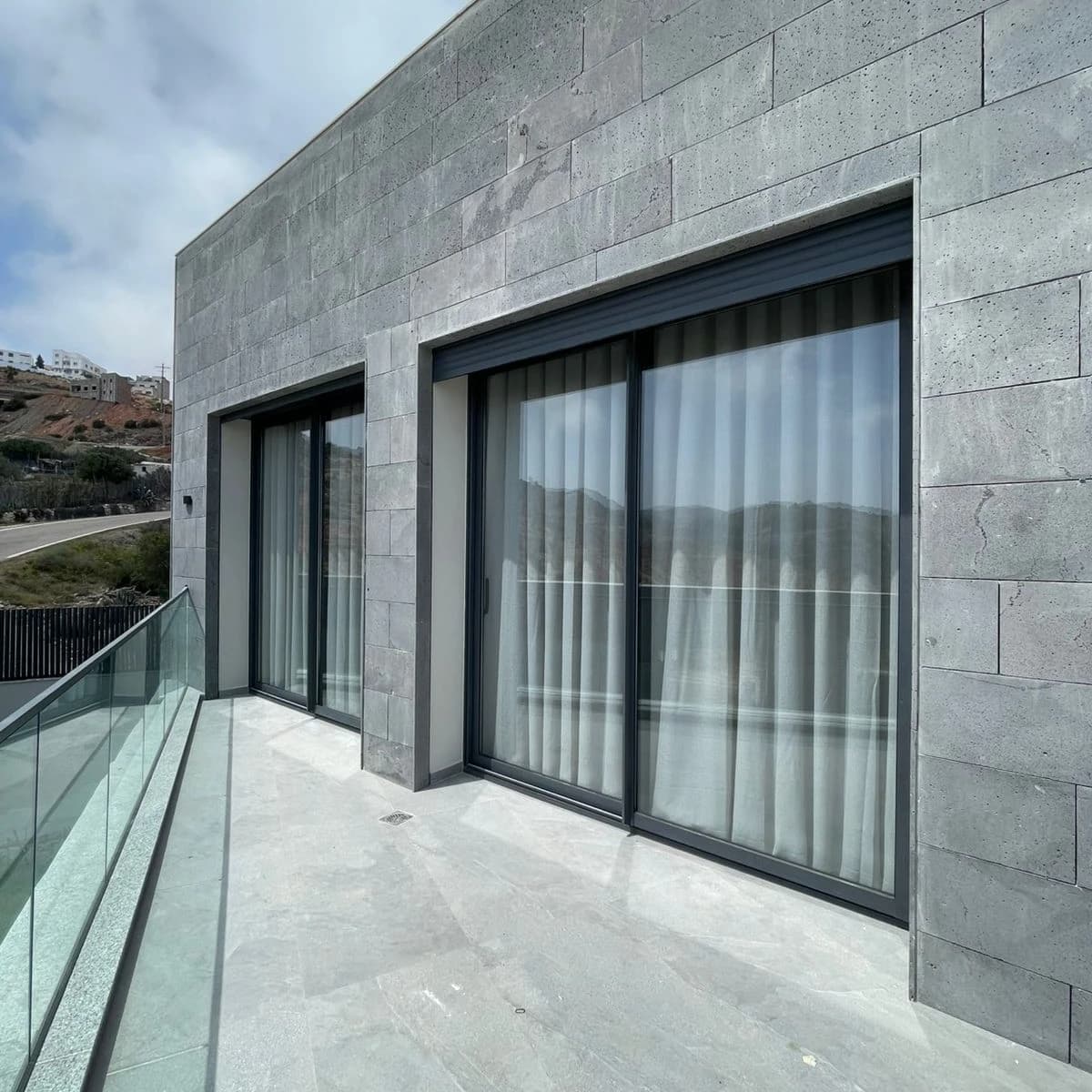 Aménagement villa aluminium & verre — photo 3/5