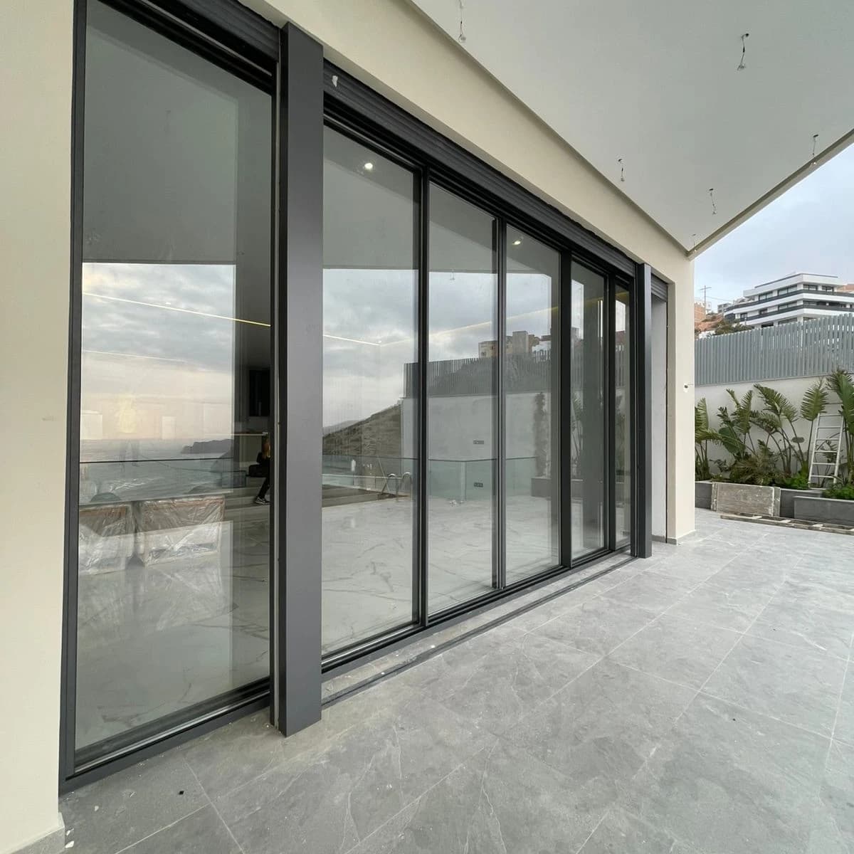 Aménagement villa aluminium & verre — photo 4/5