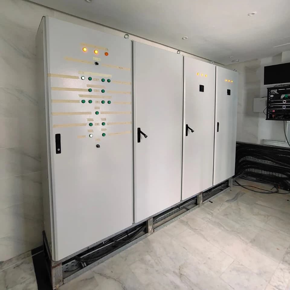 câblage d'armoires électrique salle spor — photo 3/5 câblage d'armoires électrique salle spor — photo 3/5