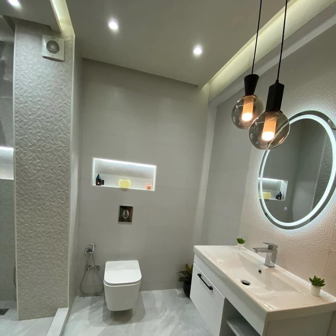 Salle de bain — photo 2/6 Salle de bain — photo 2/6