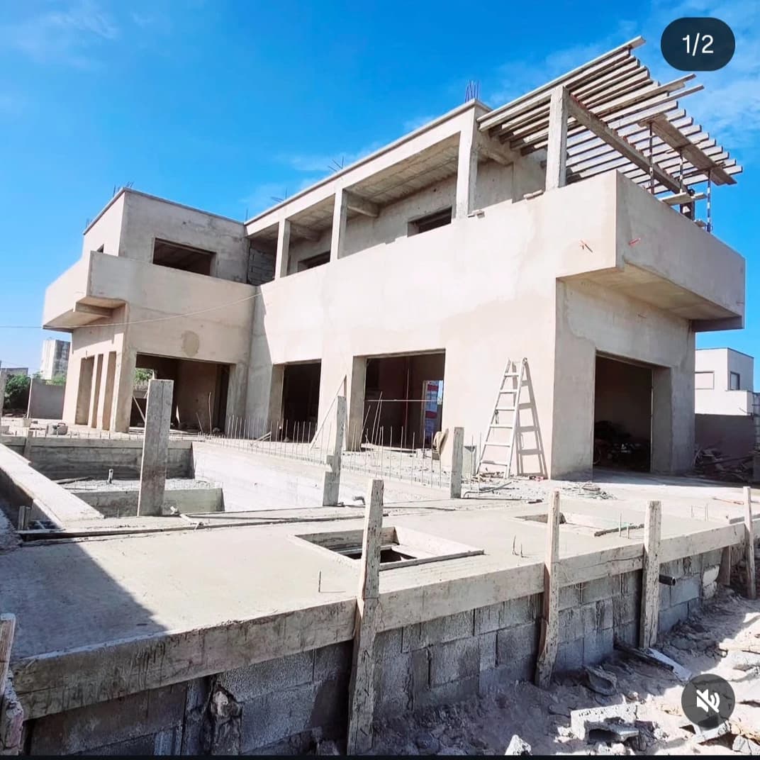 Villa Résidentielle Privée (Gros Œuvre) Villa Résidentielle Privée (Gros Œuvre)