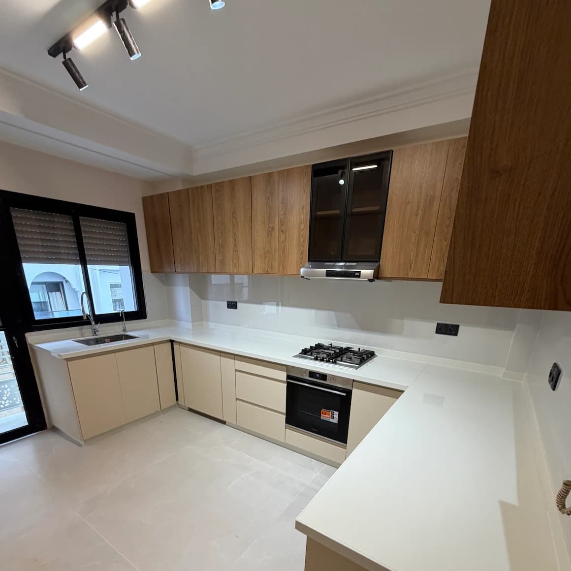 Cuisines modernes sur mesure — photo 6/6 Cuisines modernes sur mesure — photo 6/6